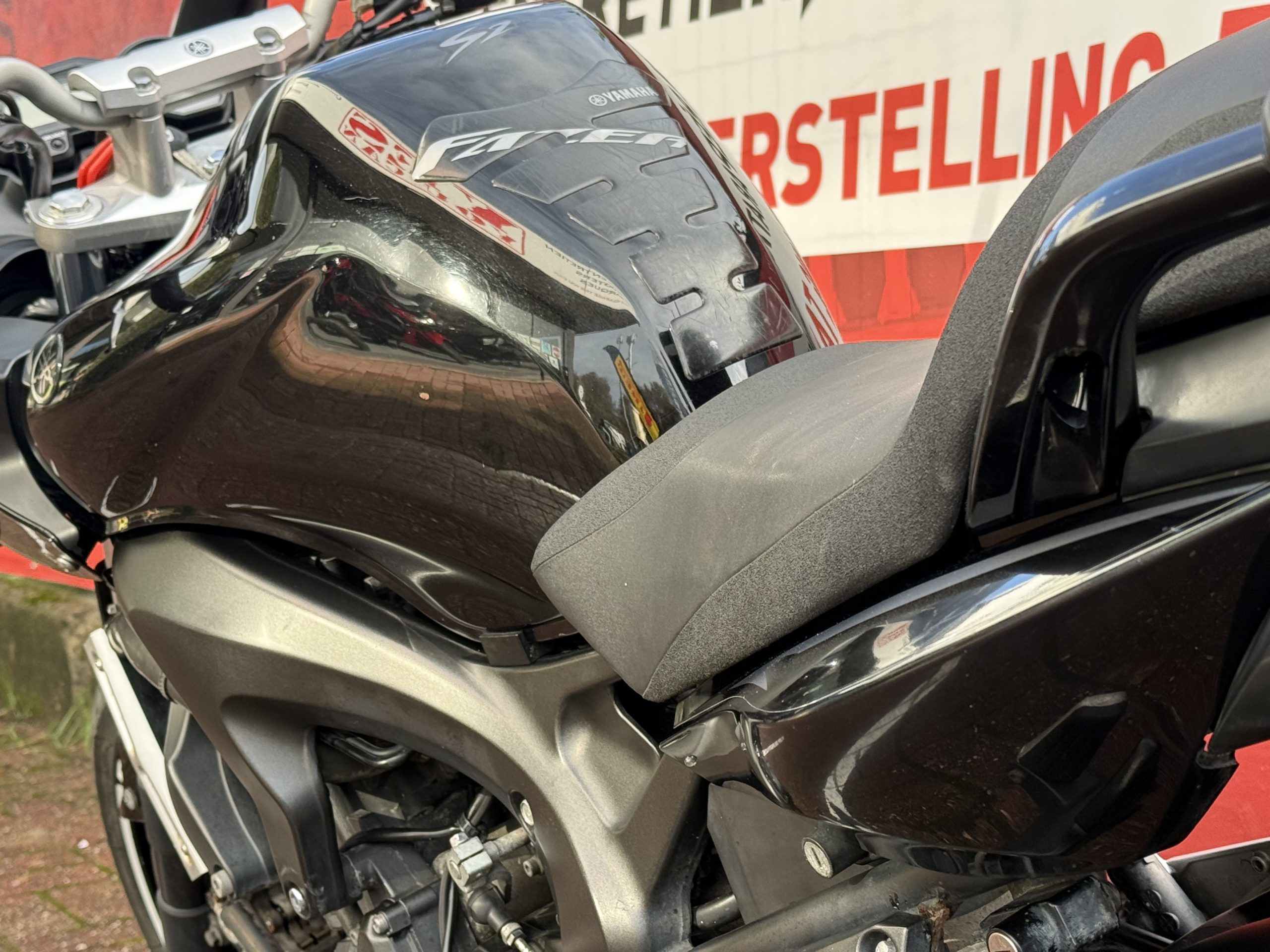 YAMAHA FZ6-S 2007 – 3.495,00€